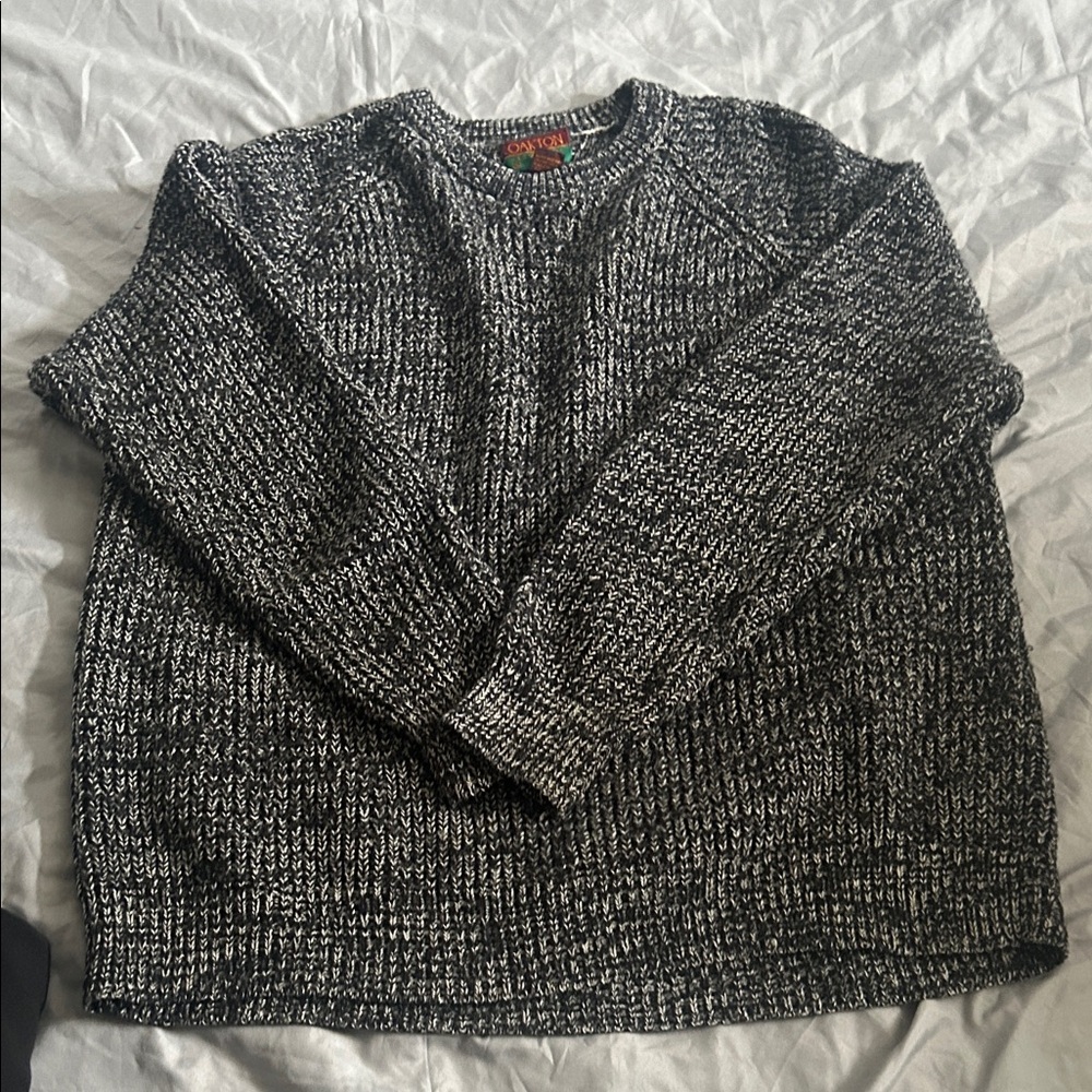Oakton men’s sweater